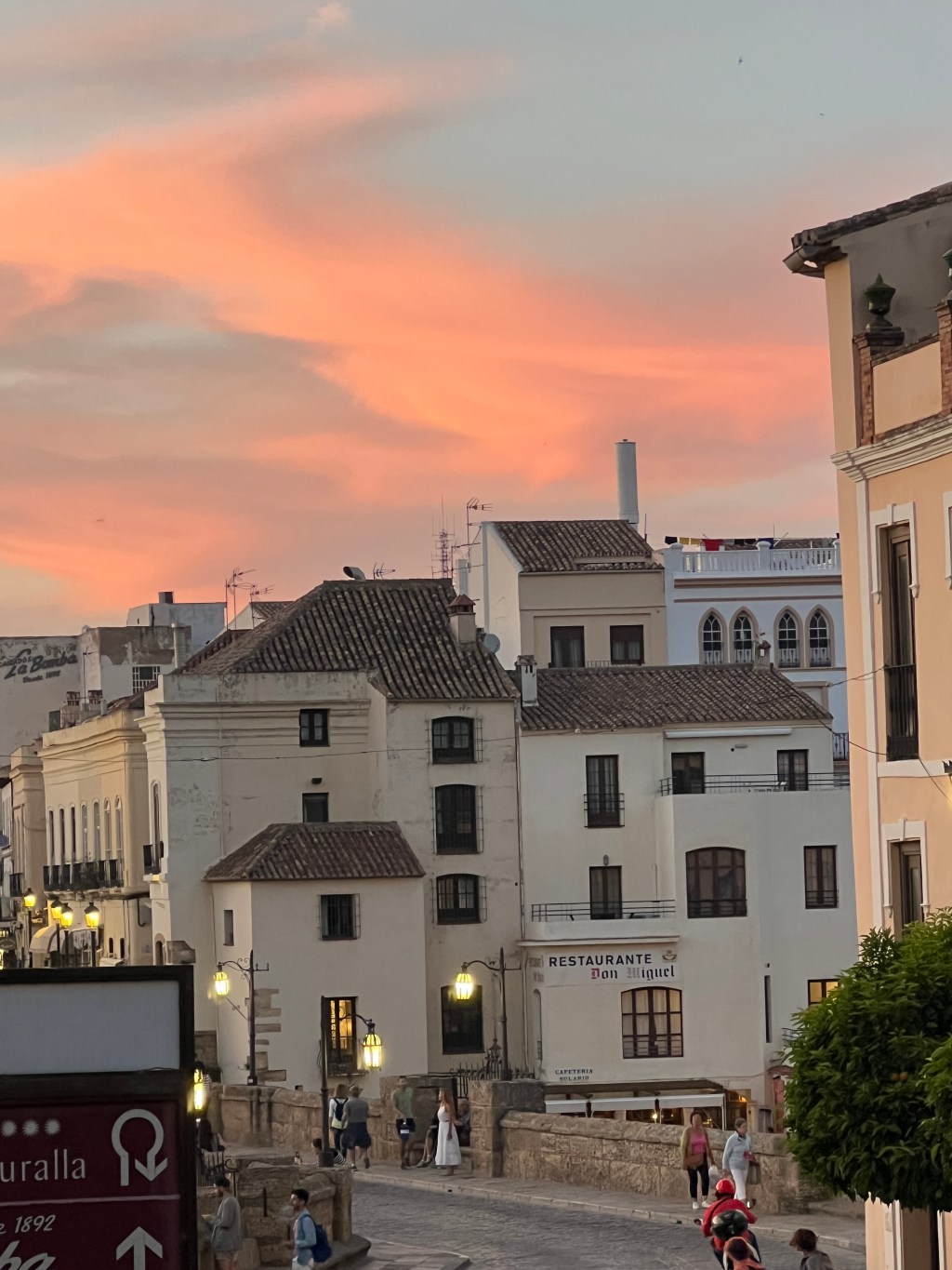 Lovely Ronda – La Segunda Parte